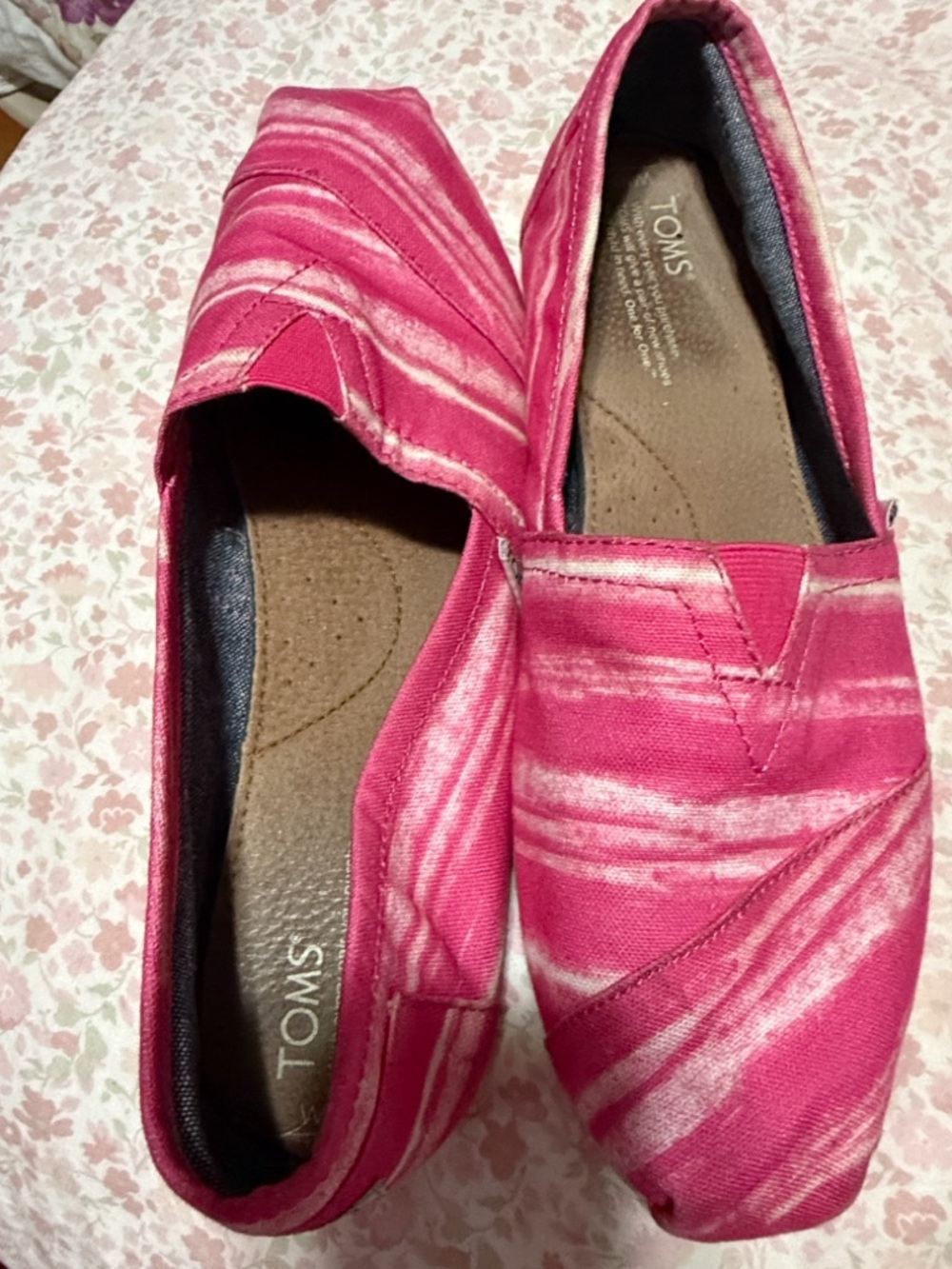 Toms Pink Stripe Canvas Slip-On FlatsToms candy stripe shoes, cute and colorful